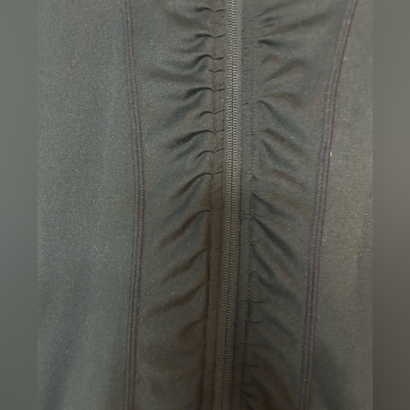 Joe Fresh Active Yoga Jacket - Picture 5 of 5